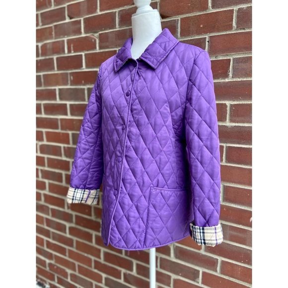 VINTAGE Purple Puffer Jacket with Checkered Lining - Picture 4 of 7